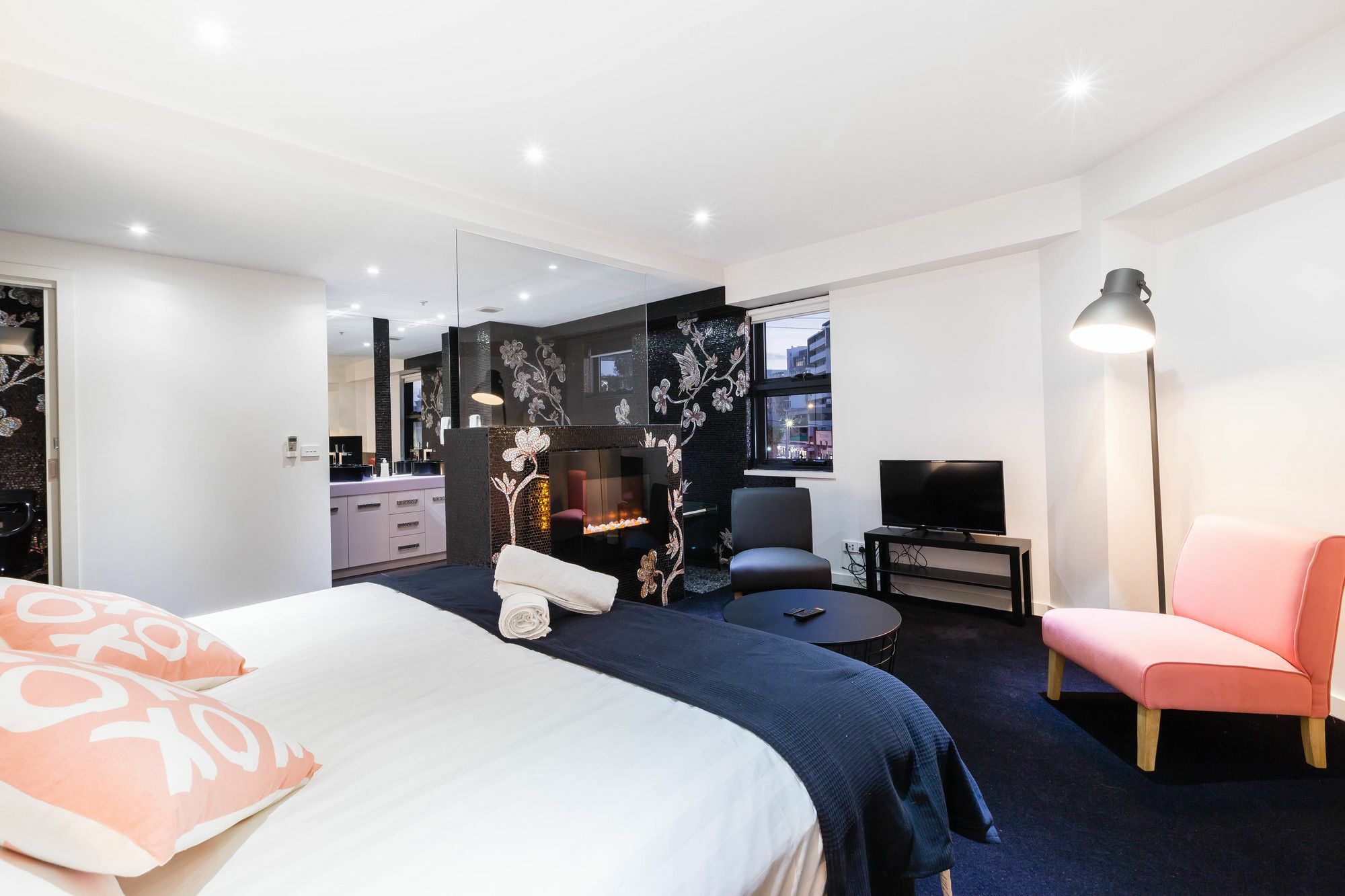 Maddison, 3Bdr Port Melbourne Apartment 外观 照片